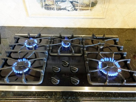 Kitchen & Appliances